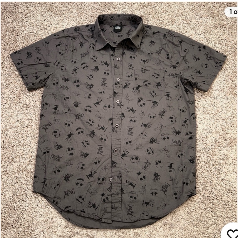 The Nightmare Before Christmas Men’s Short Sleeve Button Up Size Medium